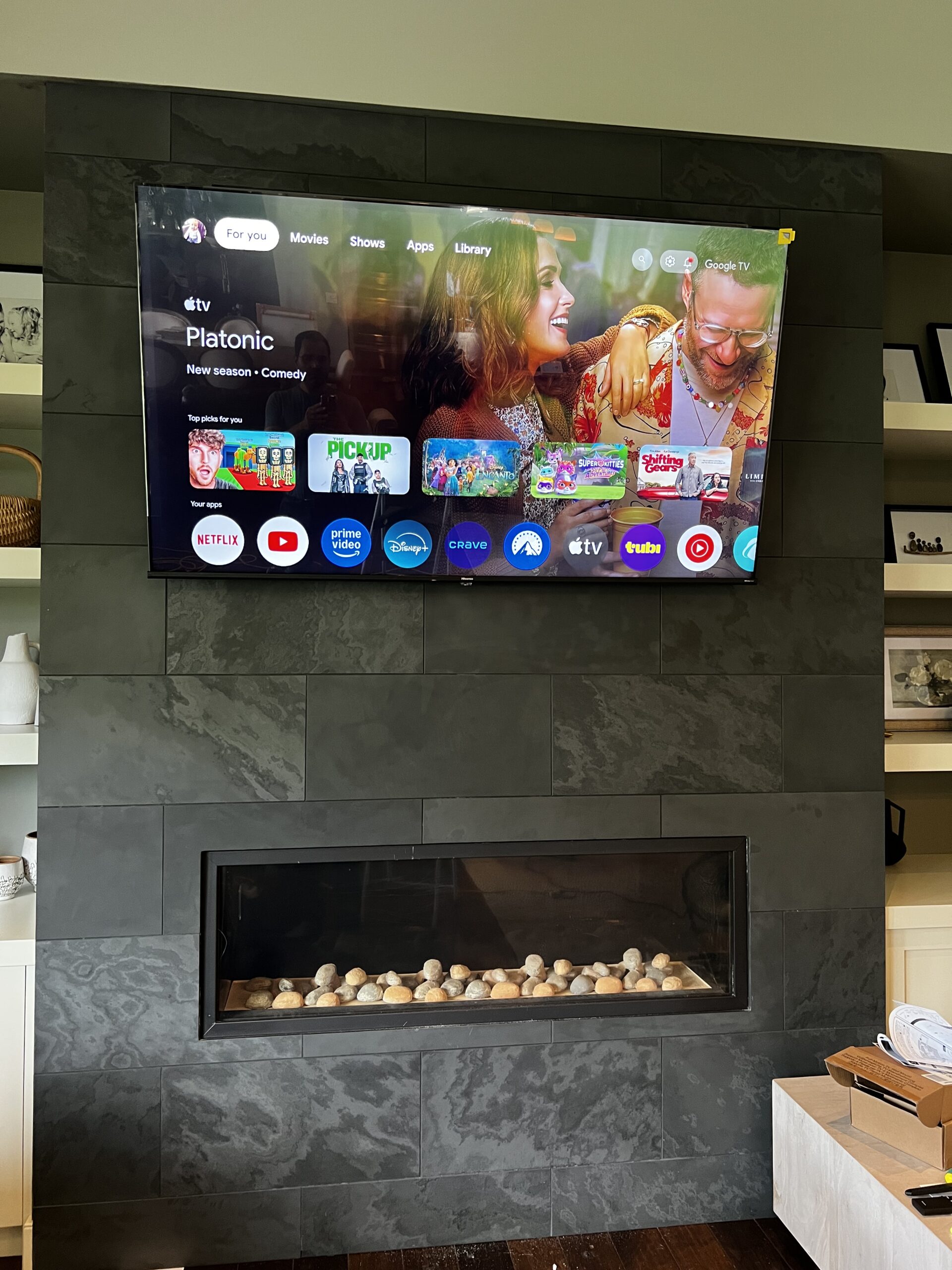 TV wall mounting completed